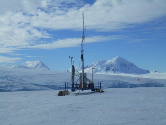 Arctic Circle Assembly Draws Anand to Iceland as Canada Puts Arctic Security First